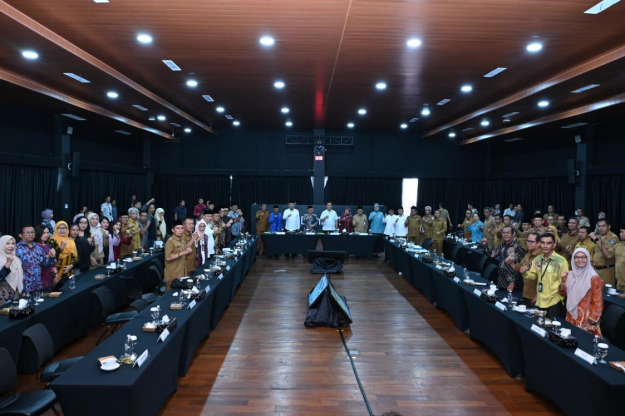 Mendikdasmen Tinjau Program Pendidikan dan Bahas Sinkronisasi Kebijakan di NTB