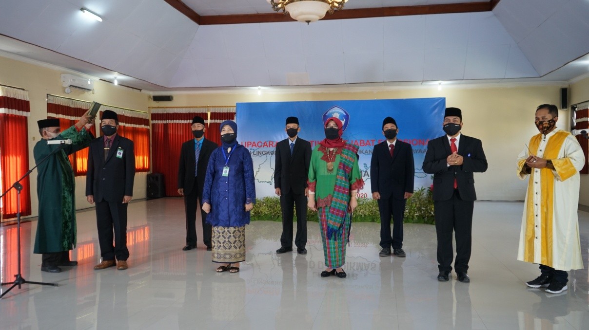4 Pejabat Struktural LPMP NTB Resmi Dilantik Menjadi Jabatan Fungsional