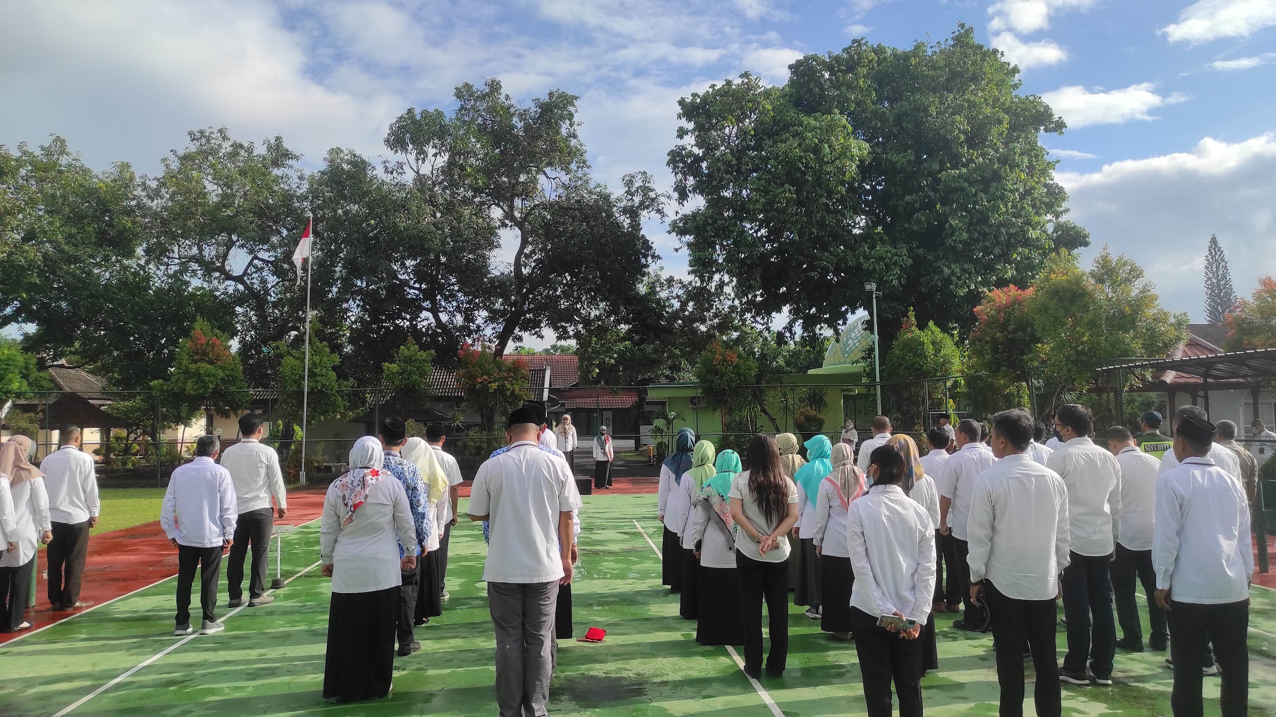 APEL BINA PEGAWAI 17 OKTOBER Tingkatkan Komitmen Demi Meningkatnya Kinerja