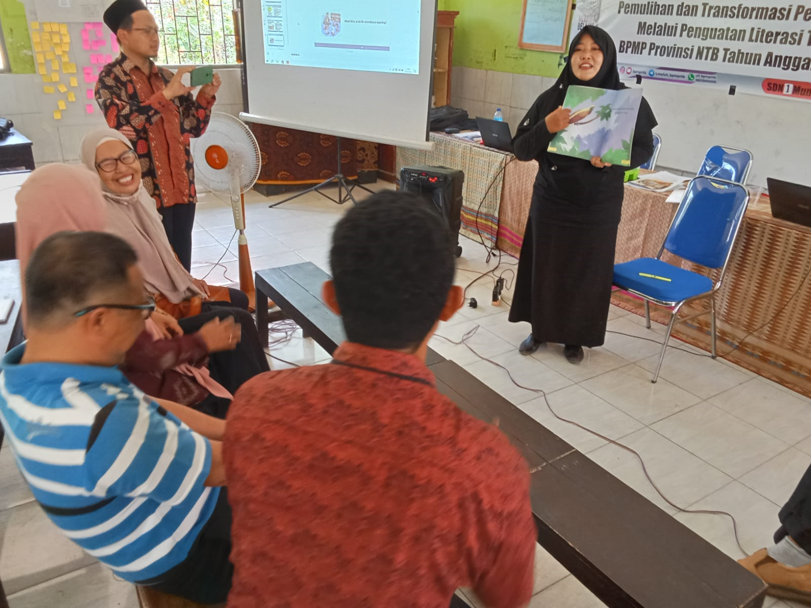 Bimtek Pemulihan dan Transformasi Pembelajaran melalui Penguatan Literasi Sukses Digelar di SDN 01 Mumbul Sari