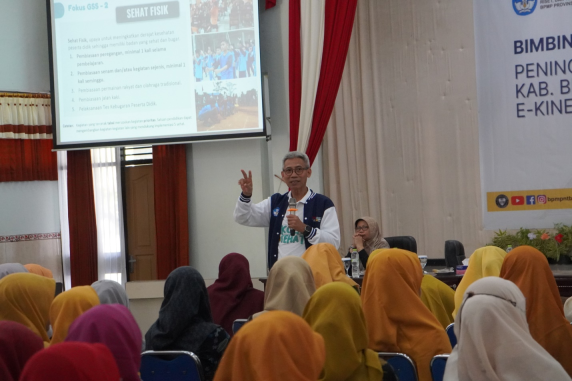 Direktur SMP Kemendikbudristek Pantau Implementasi Gerakan Sekolah Sehat di NTB