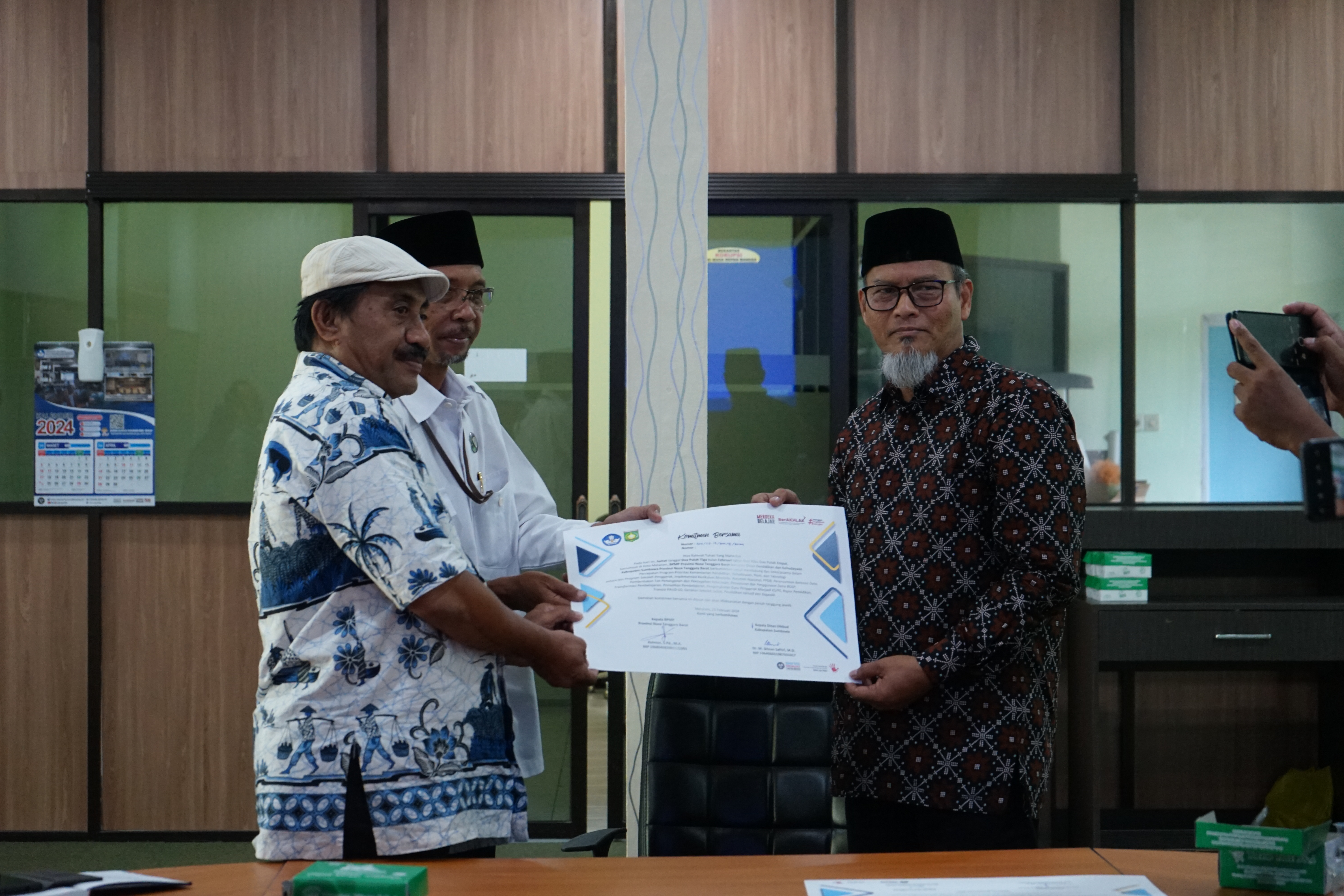 KUNJUNGAN KADIS SUMBAWA