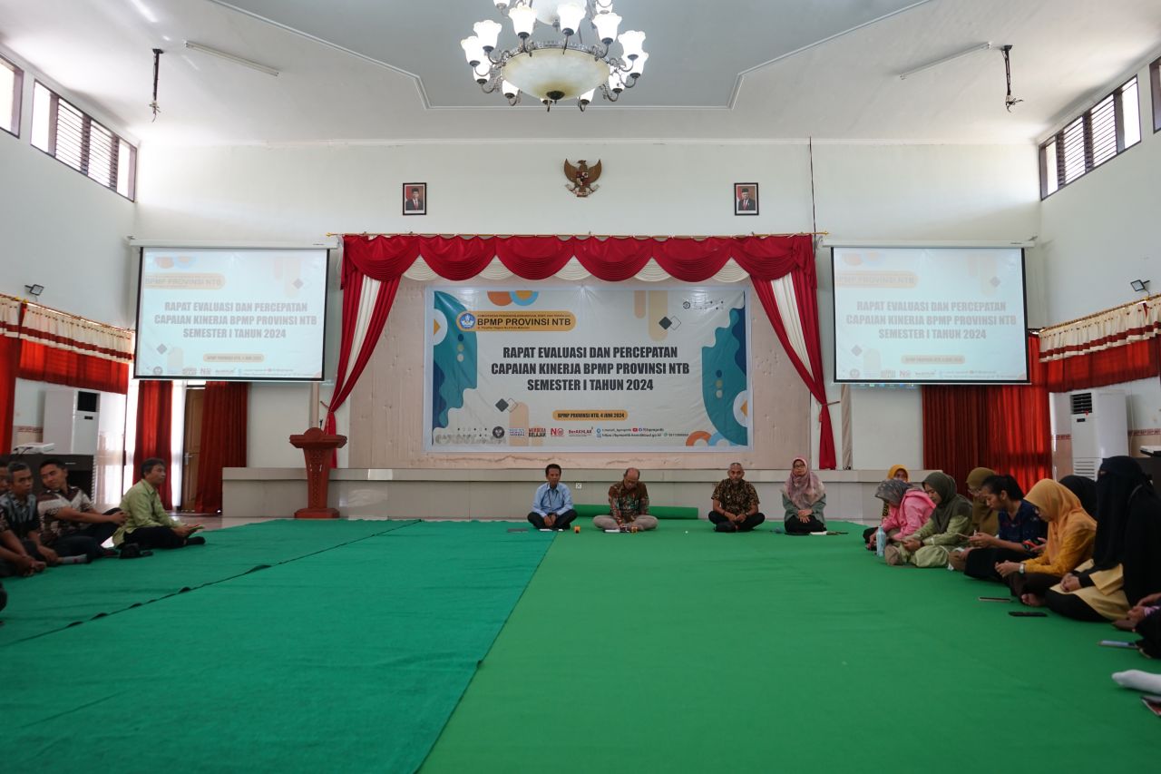 RAPAT EVALUASI DAN PERCEPATAN CAPAIAN KERJA BPMP PROVINSI NTB SEMESTER 1