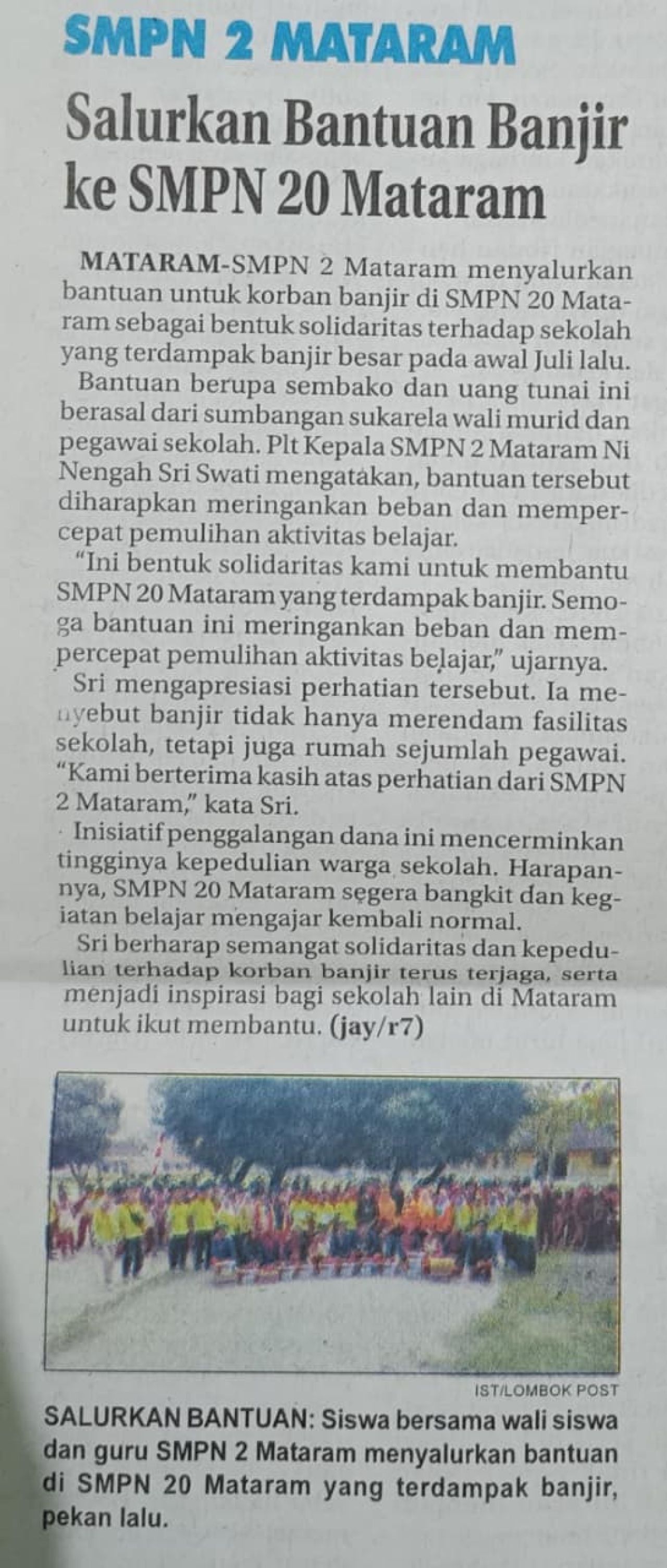 SMPN 2 MATARAM SALURKAN BANTUAN KE SMPN 20 MATARAM