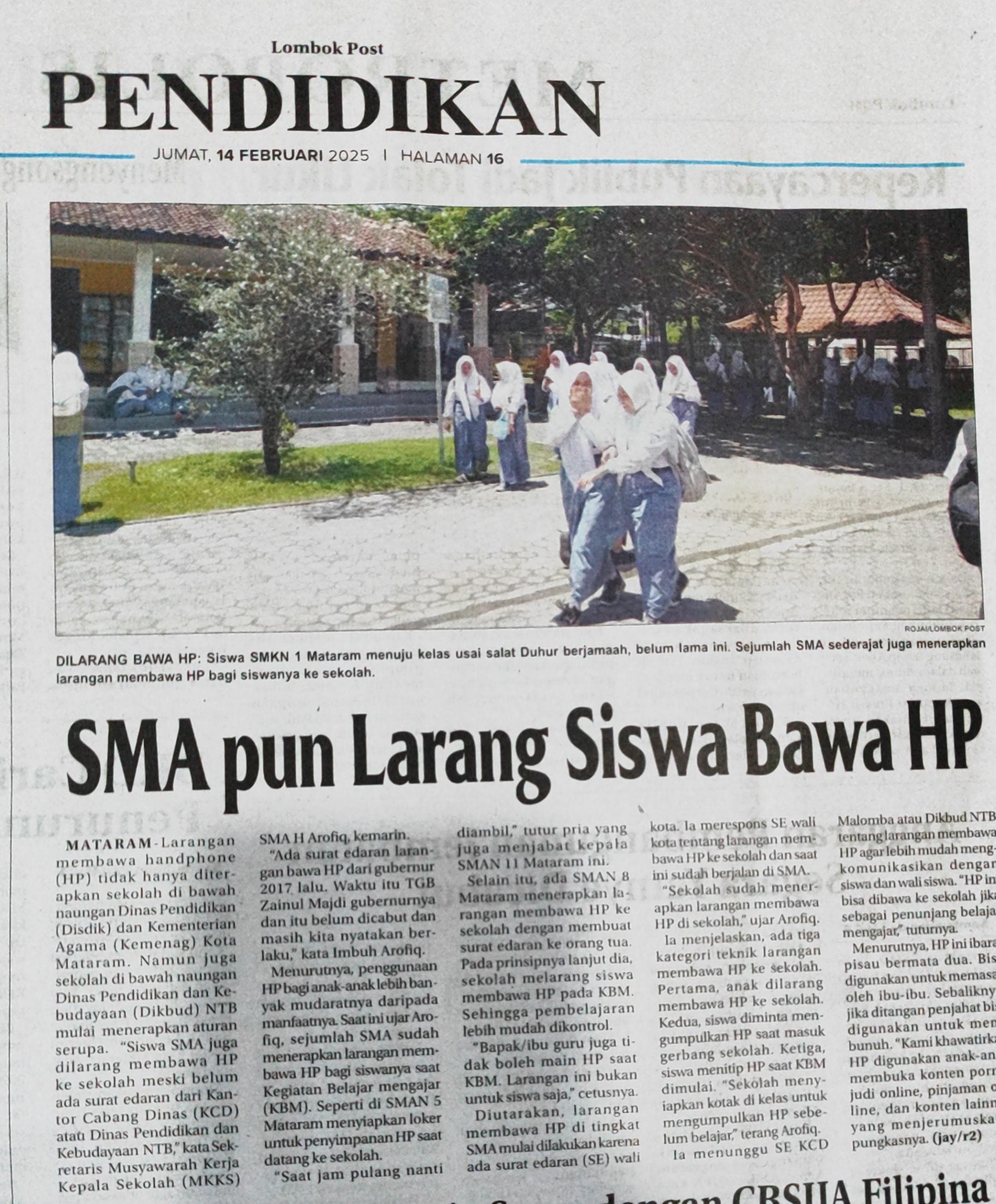 SMA Pun Larang Siswa Bawa HP