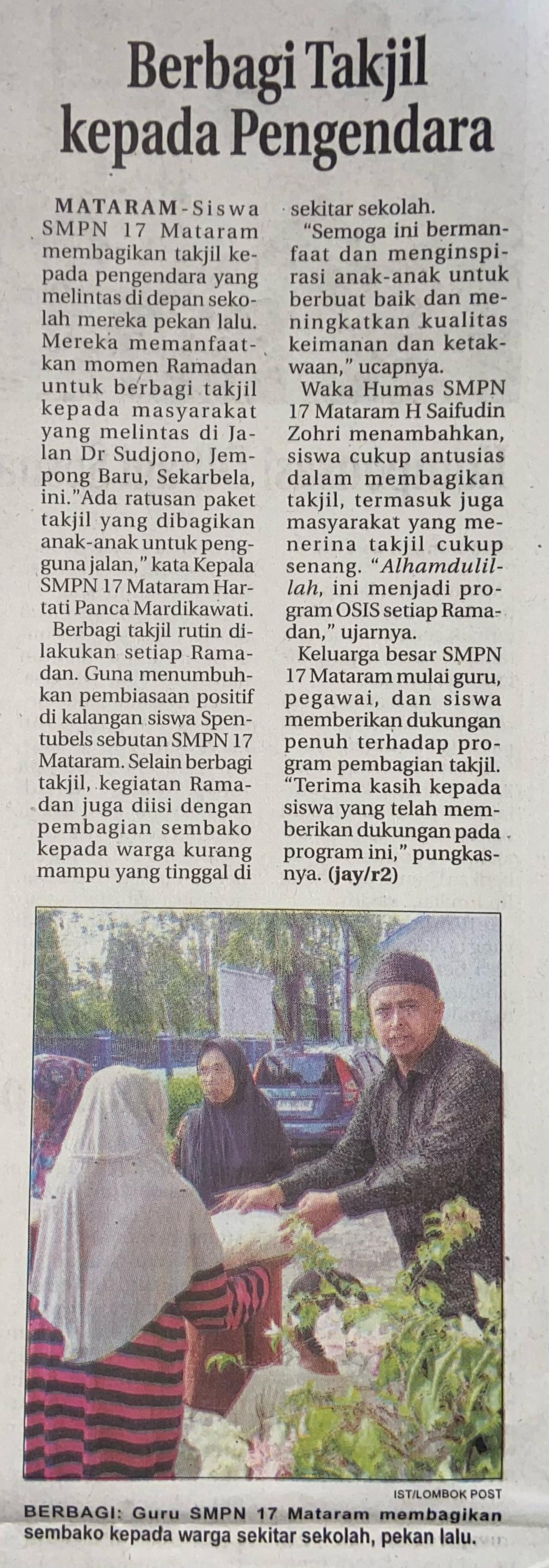 Berbagi Takjil kepada Pengendara